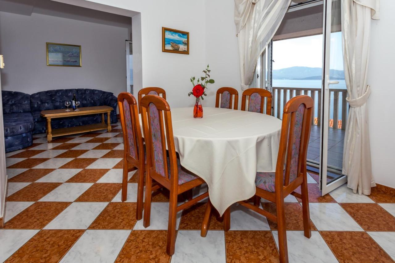 Holiday Home Komarna Buitenkant foto