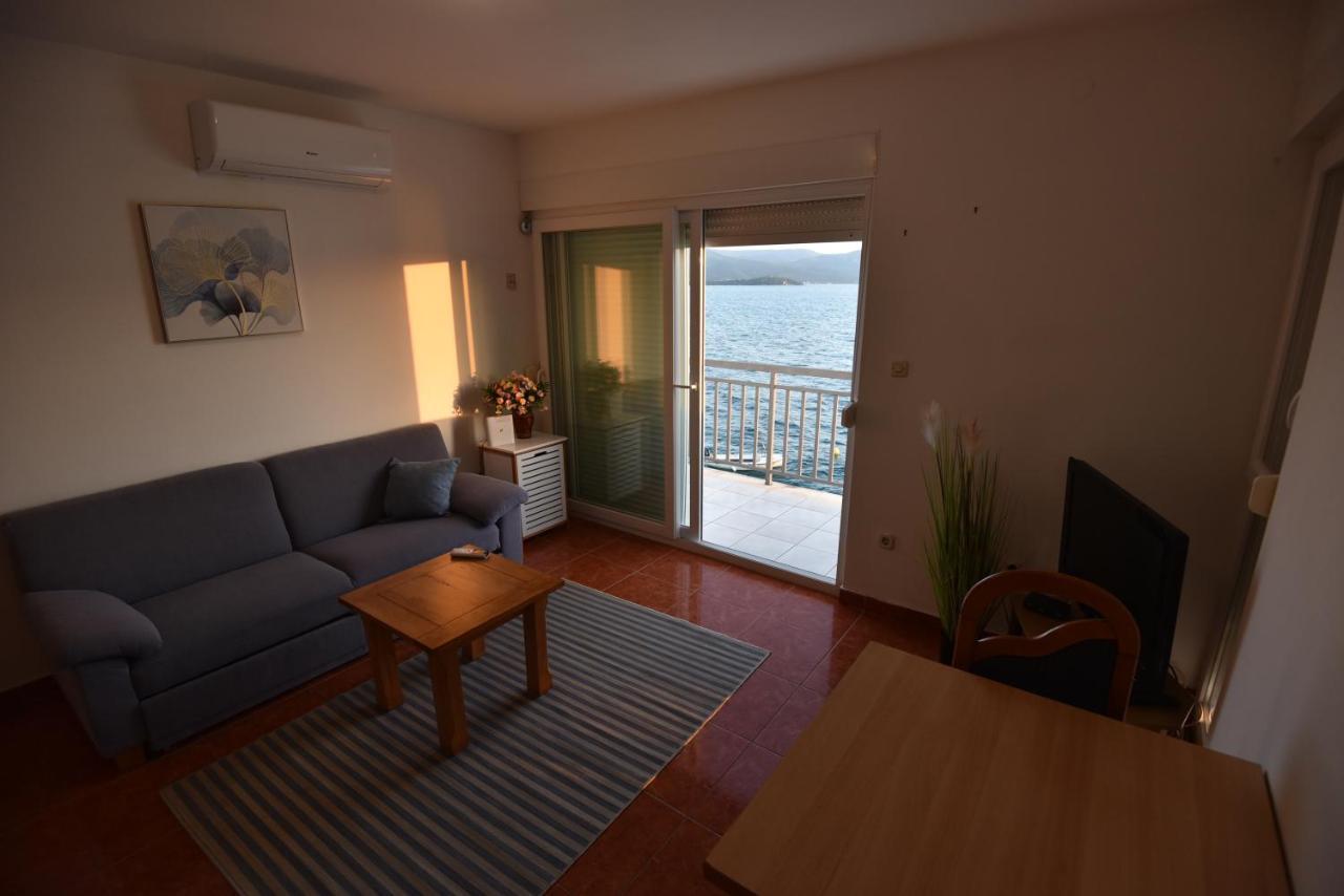 Holiday Home Komarna Buitenkant foto